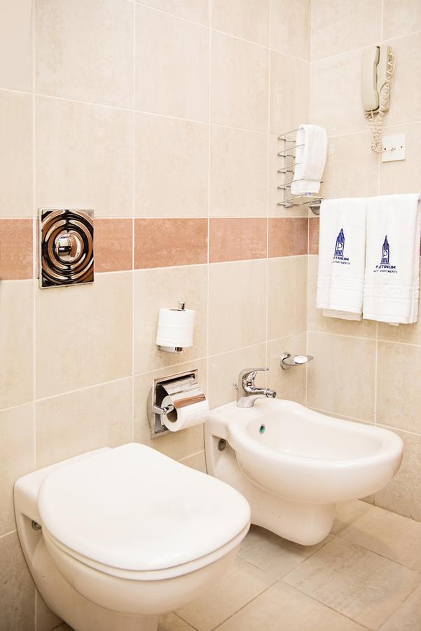 Platinum Hotel Apartments Абу Даби Екстериор снимка