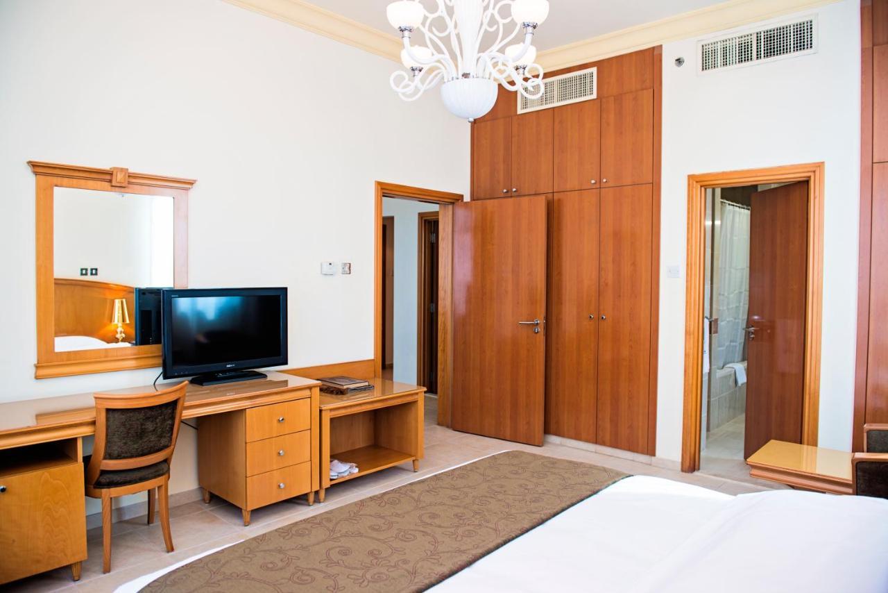 Platinum Hotel Apartments Абу Даби Екстериор снимка